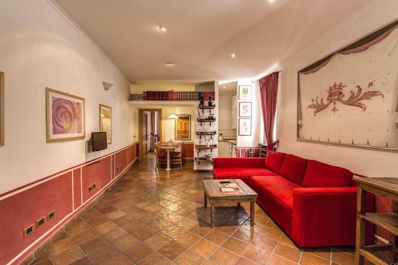 Lovely Flat By The Trevi Fountain Appartement Rome Buitenkant foto